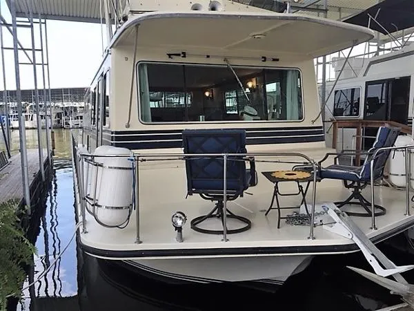 Slide: The Image of Harbor Master 52 Standard Diesel 1989 - 3