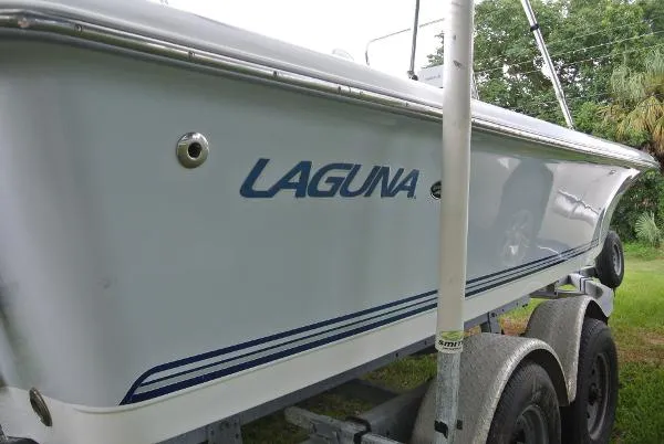 Slide: The Image of Laguna SV 2100 CC 2007 - 5