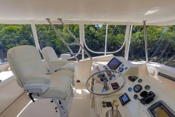 Slide: The Image of Hatteras Yacht Fish 1978 - 7