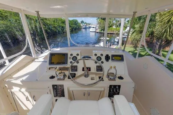 Slide: The Image of Hatteras Yacht Fish 1978 - 8