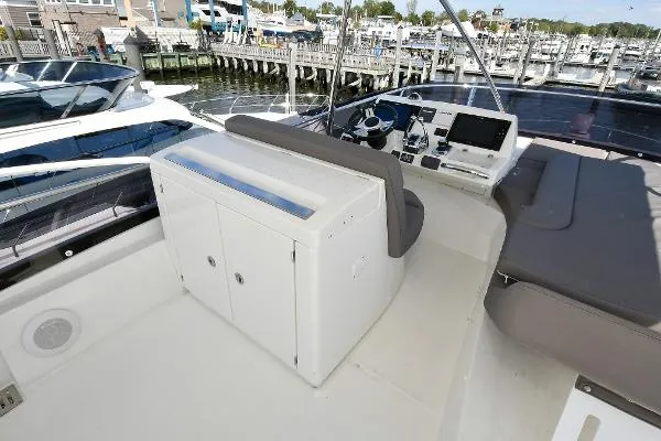 Slide: The Image of Prestige 560 Flybridge 2017 - 10