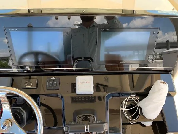 Slide: The Image of Scout 300 LXF 2018 - 5