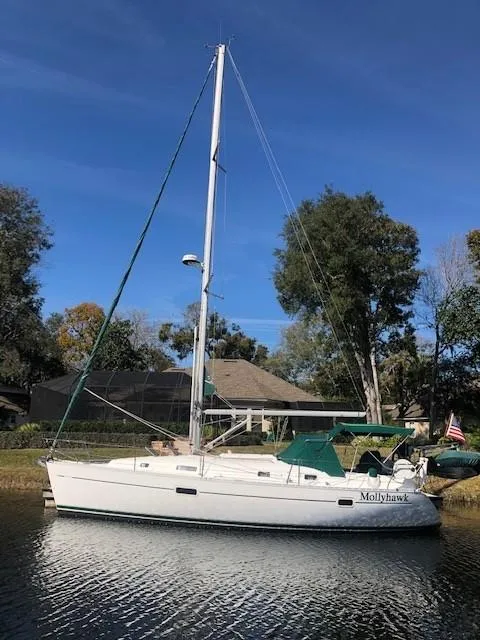Slide: The Image of Beneteau 361 2001 - 0