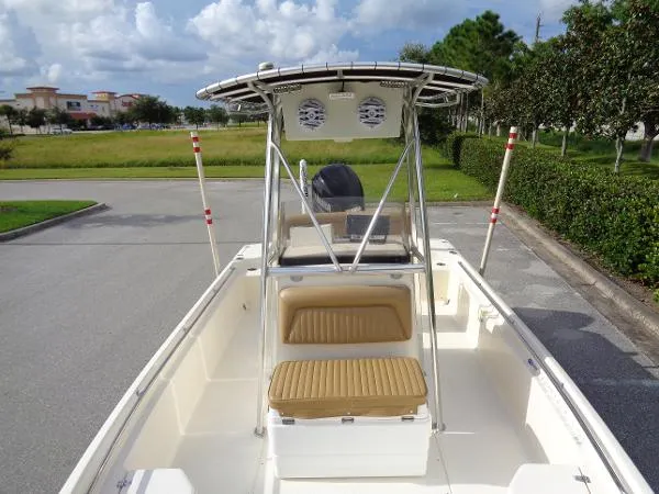 Slide: The Image of Scout 240 Bay Scout 2005 - 9