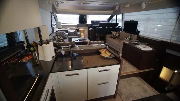 Slide: The Image of Prestige 63 Flybridge 2018 - 9