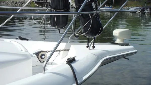 Slide: The Image of Silverton 392 Motor Yacht 1999 - 4