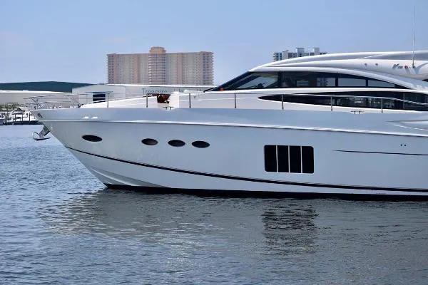 Slide: The Image of Princess V72 WILL TRADE 2013 - 3