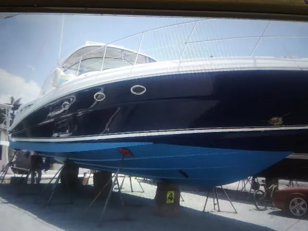 Slide: The Image of Sea Ray 420 Sundancer 2004 - 5