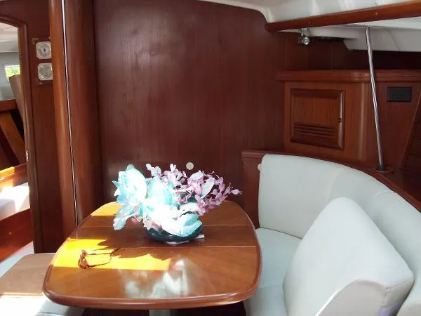 Slide: The Image of Beneteau 473 2002 - 10