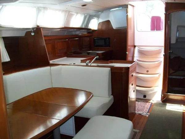 Slide: The Image of Beneteau 473 2002 - 11