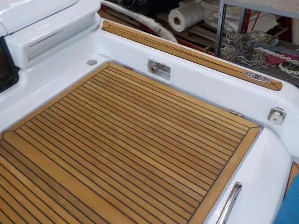 Slide: The Image of Royal Denship Limo Tender 2006 - 10