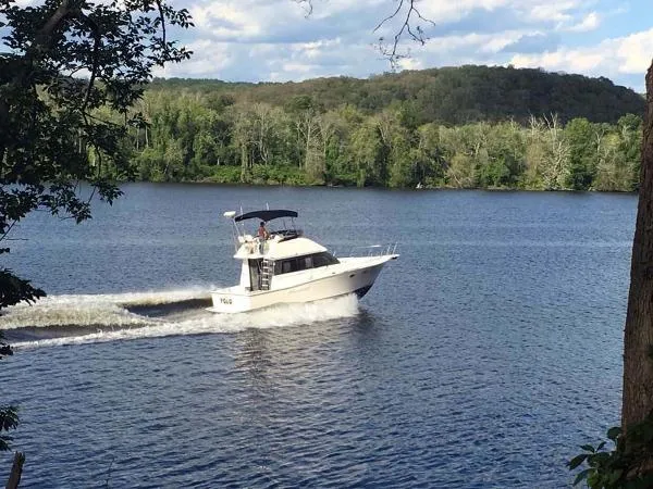 Slide: The Image of Catalina 34 Islander 1994 - 2