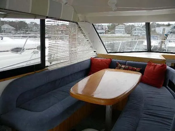 Slide: The Image of Catalina 34 Islander 1994 - 7