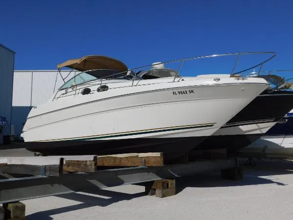 Slide: The Image of Sea Ray 270 Sundancer 2000 - 0