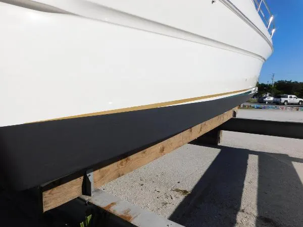 Slide: The Image of Sea Ray 270 Sundancer 2000 - 4