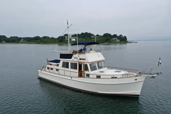 Slide: The Image of Grand Banks 46 Classic Flybridge 1991 - 0