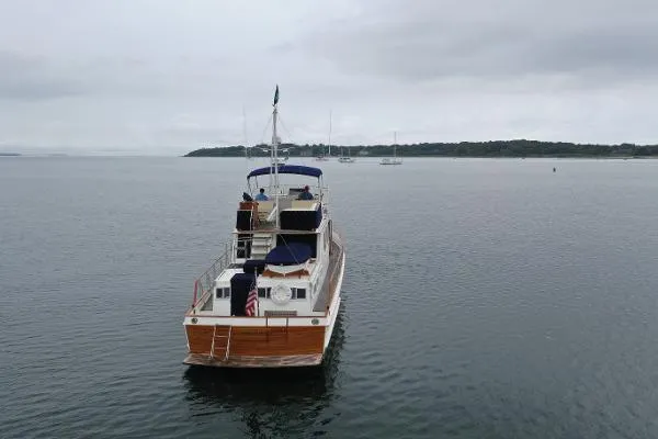 Slide: The Image of Grand Banks 46 Classic Flybridge 1991 - 1