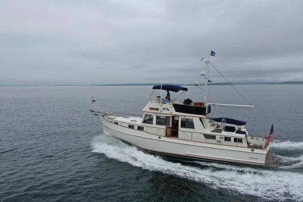 Slide: The Image of Grand Banks 46 Classic Flybridge 1991 - 4