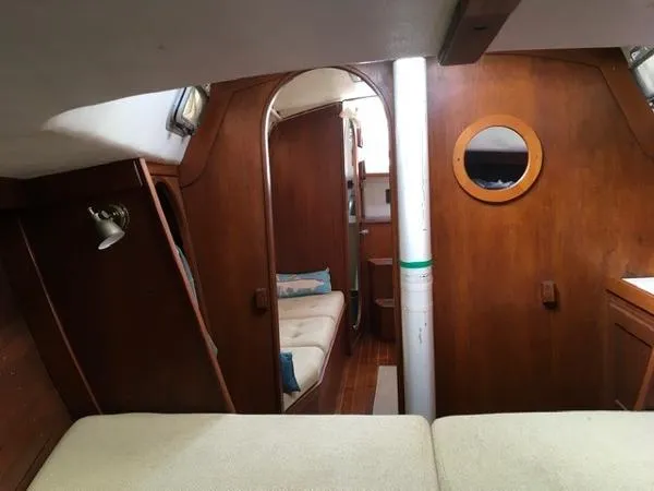 Slide: The Image of J Boats J/28 1987 - 10