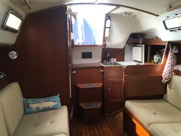 Slide: The Image of J Boats J/28 1987 - 5