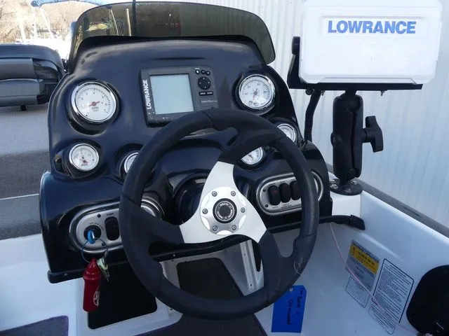 Slide: The Image of Nitro Z-7 2013 - 13