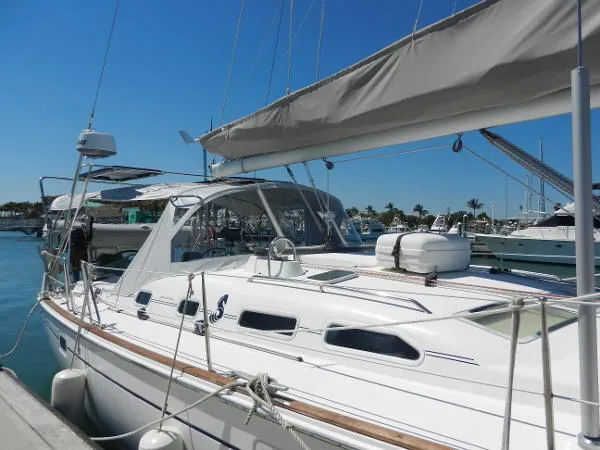 Slide: The Image of Beneteau 473 Great Condition 2001 - 2