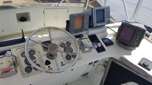 Slide: The Image of Post 46 CONVERTIBLE 1980 - 6