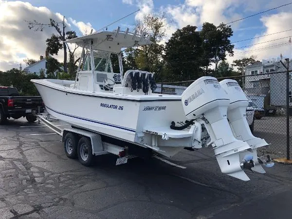 Slide: The Image of Regulator Marine 26 Center Console 1998 - 5