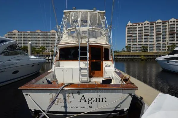 Slide: The Image of Ocean Yachts Super Sport 1983 - 2
