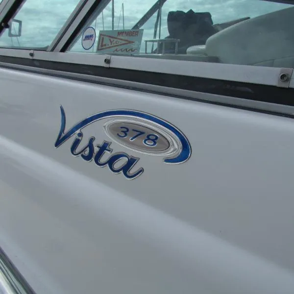 Slide: The Image of Four Winns 378 Vista 2003 - 5