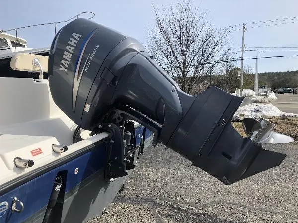 Slide: The Image of Cobia 237 Center Console 2009 - 7