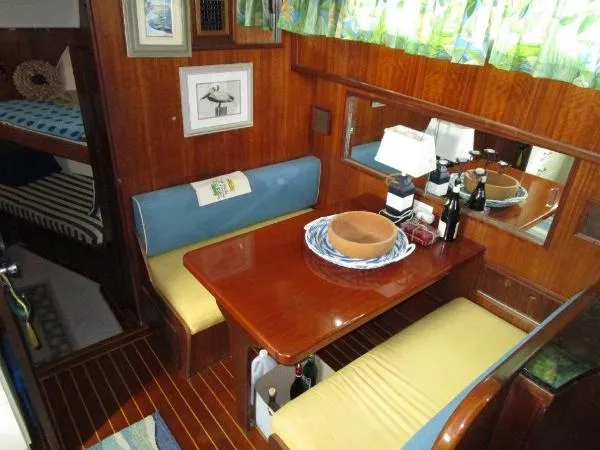 Slide: The Image of Hatteras Motor Yacht 1977 - 9