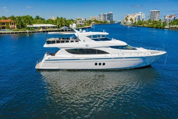 Slide: The Image of Hatteras Motor Yacht 2013 - 0