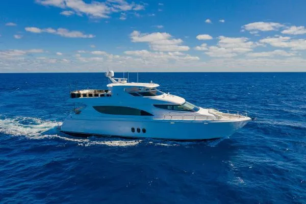Slide: The Image of Hatteras Motor Yacht 2013 - 1