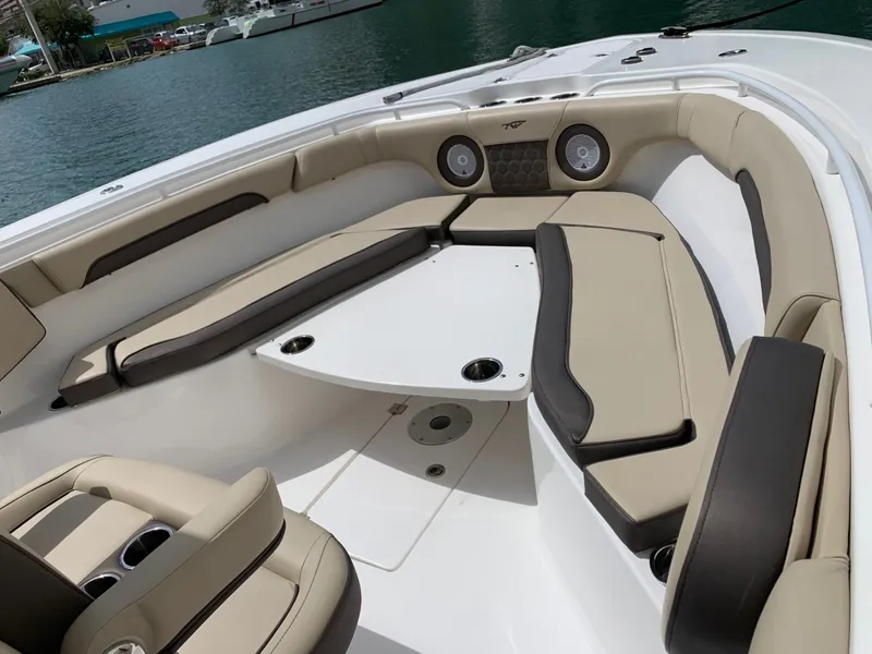 Slide: The Image of Tidewater 280 CC Adventure Custom 2018 - 5