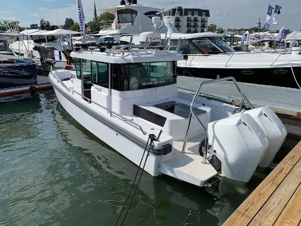 Slide: The Image of Axopar 28 Cabin AC 2019 - 1