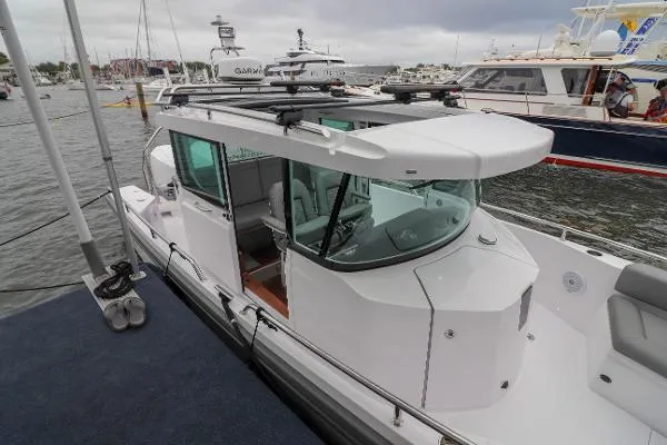 Slide: The Image of Axopar 28 Cabin AC 2019 - 2