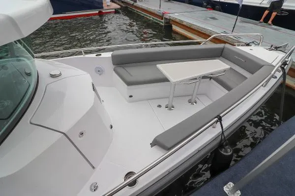 Slide: The Image of Axopar 28 Cabin AC 2019 - 4
