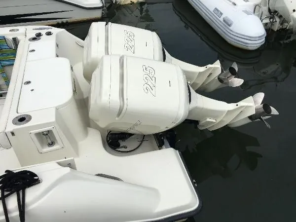 Slide: The Image of Hydra-Sports Vector 2800 WA w/ trailer 2004 - 6