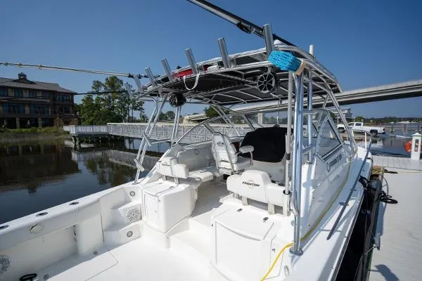Slide: The Image of Fountain 33 Sportfish Cruiser 2009 - 5