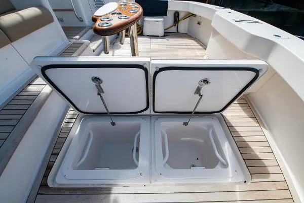 Slide: The Image of Viking Convertible 2015 - 5