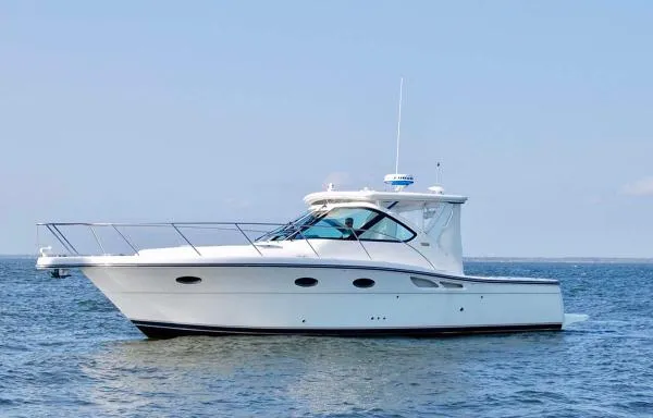 Slide: The Image of Tiara 3200 Open 2005 - 1