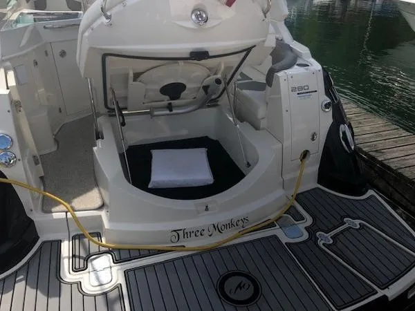 Slide: The Image of Monterey 280 Sport Yacht 2014 - 5