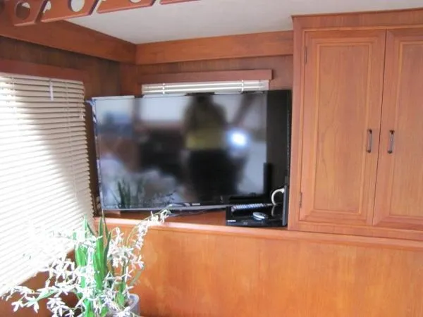Slide: The Image of Ocean Alexander AFT Cabin 1984 - 10