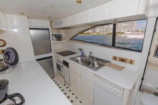 Slide: The Image of Viking Motor Yacht 1999 - 10