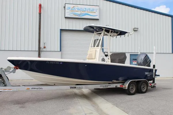 Slide: The Image of Pathfinder 2500 Hybrid 2017 - 1