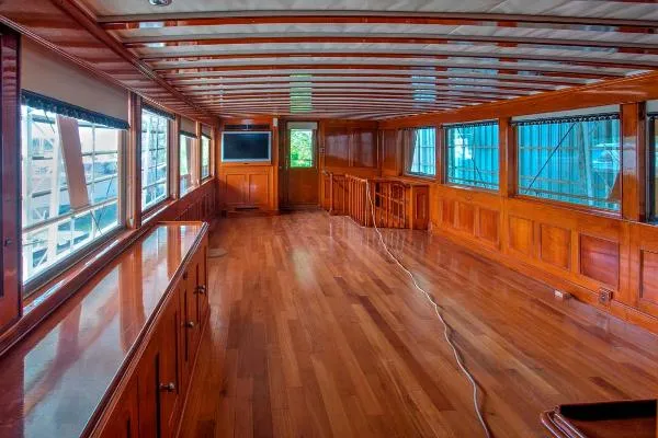 Slide: The Image of Trumpy Motoryacht 1961 - 11