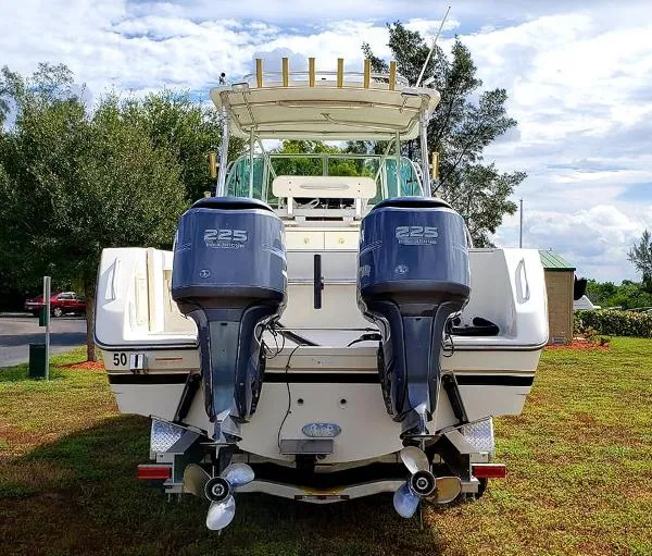 Slide: The Image of Pursuit 3070 Offshore 2002 - 1