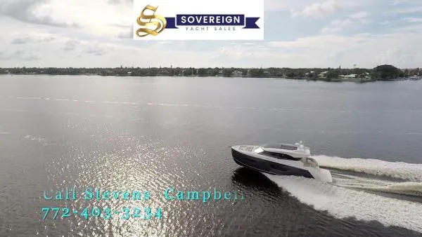 Slide: The Image of Carver Yachts C52 Coupe 2018 - 6