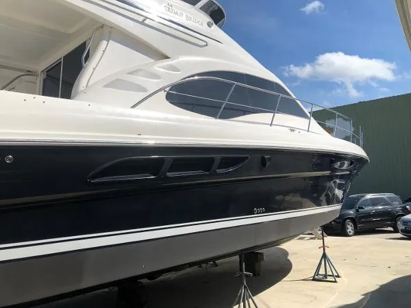 Slide: The Image of Sea Ray 44 Sedan Bridge 2008 - 3